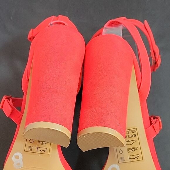 BRAND NEW QUPID POINTED TOE HIGH HEEL ADJUSTABLE BUCKLE ANKLE STRAP SANDAL - Picture 11 of 14